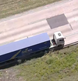 Caminhão é retirado de pista do Rodoanel após mais de 5 horas atravessado  Foto: Reprodução/TV Globo