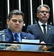 O presidente do Senado, Davi Alcolumbre, indicou o senador Alessandro Vieira (ao fundo), para ser relator de projeto Antifacção  Foto: Waldemir Barreto/Agência Senado / Estadão