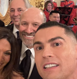 Cristiano Ronaldo tira selfie com Musk em evento na Casa Branca  Foto: Reprodução/X @davidsacks
