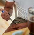 Alerta ressalta os riscos do uso indevido de medicamentos agonistas do receptor GLP‑1 — classe que inclui a dulaglutida, a liraglutida, a semaglutida e a tirzepatida  Foto: Reprodução/Unplash/sweetlifediabetes