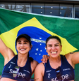 Carol Solberg e Rebecca garantiram a bronze na Copa do Mundo de vôlei de praia!  Foto: Reprodução/CBV