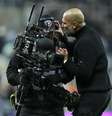Pep Guardiola reconheceu erro depois do jogo contra o Newcastle na Premier League  Foto: Getty Images