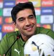Abel Ferreira durante coletiva na véspera da final da Libertadores  Foto: ( Getty Images) / Sportbuzz