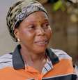 Sally Kalokoh, mãe de Papayo, ainda não se conformou com a morte de seu filho e quer que os assassinos sejam encontrados  Foto: BBC News Brasil