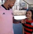 Nicolly e seu pai estiveram presentes na festa de comemoração do título da Libertadores do Flamengo, no Rio de Janeiro.  Foto: Karoline Calumbi