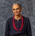 Marina Silva sofreu leve fratura em vértebra da região lombar; ela sentiu dor enquanto movia vasos de plantas em casa  Foto: Taba Benedicto/ Estadão / Estadão