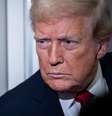 A decisão de Trump paralisa os pedidos de residência e cidadania de pessoas de 19 países  Foto: Getty Images / BBC News Brasil