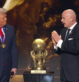 O presidente Trump ganhou o primeiro Prêmio da Paz da Fifa  Foto: Reprodução/Cazé TV
