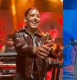 Ana Castela ‘invade’ balé de Zé Felipe e arrasa nas coreografias durante show do namorado  Foto: Reprodução/@zefelipe/Instagram / Reprodução/@zefelipe/Instagram
