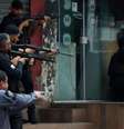 Projetos de lei que equiparam facções a grupos terroristas ganharam impulso após megaoperação policial no Rio de Janeiro  Foto: EPA / BBC News Brasil