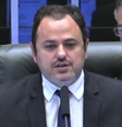 Glauber Braga (Psol-SP) ocupa cadeira da presidência da Câmara  Foto: Reprodução/Câmara dos Deputados