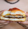Estudo revela o risco dos ultraprocessados na alimentação de crianças e adolescentes  Foto: Reprodução/unsplash
