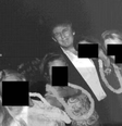 Trump aparece com Epstein em novas fotos divulgadas por democratas dos arquivos do bilionário  Foto: Comissão de Supervisão da Câmara / Divulgação