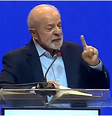 O presidente Luiz Inácio Lula da Silva (PT) defendeu que as redes sociais sejam responsabilizadas por publicações que disseminem discursos de ódio e incentivem a violência contra mulheres  Foto: Reprodução/YouTube/Canal Gov
