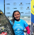 Mulheres quebram recordes e mandam 'chuva' de aéreos em etapa da WSL na Praia do Futuro. Juliana Santos e Larissa dos Santos (da esquerda para direita)  Foto: Gabriel Gatto / Terra