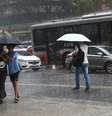 Inmet alerta para chuvas intensas em todo o Brasil, com volumes de até 100 mm nesta segunda-feira  Foto: RENATO S. CERQUEIRA/ATO PRESS/ESTADÃO CONTEÚDO