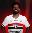 São Paulo anuncia a contratação do volante Danielzinho até 2027.  Foto: Instagram/@sãopaulofc / Estadão
