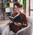 Os livros podem ajudar na expansão do negócio no empreendedorismo  Foto: Roman Samborskyi | Shutterstock / Portal EdiCase