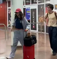Bruna Marquezine e Shawn Mendes desembarcam em Maceió  Foto: Reprodução/Instagram