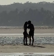 Bruna Marquezine e Shawn Mendes protagonizam beijo 'de cinema' em praia de AL  Foto: Reprodução/Redes Sociais