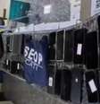 Celulares estavam escondidos em três bolsas com fundo falso  Foto: Reprodução/TV Globo