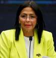 A então vice-presidente e ministra do Petróleo da Venezuela, Delcy Rodríguez, fala à imprensa em Caracas, em 10 de março de 2025.  Foto: © Leonardo Fernandez Viloria / Reuters / RFI