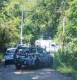 Corpos estavam na região do Morro do Melado, no bairro Fundos, em Biguaçu  Foto: NDTV/ Record