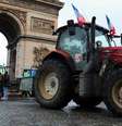 Protestos paralisam rodovias e ruas, incluindo no centro de Paris, ampliando tensão política   Foto: DW / Deutsche Welle