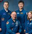 Da esquerda para a direita na foto estão Oleg Platonov, Mike Fincke, Kimiya Yui e Zena Cardman. Não foi divulgado qual astronauta estaria com o problema de saúde.  Foto: Divulgação/Nasa