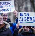 Manifestação em prol de ativistas iranianos em Turim, na Itália  Foto: ANSA / Ansa - Brasil