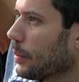 Marcel ao ser repreendido por Tadeu Schmidt ao recuar da primeira desistência: perfil incompatível com a pressão do jogo?  Foto: Reprodução/TV