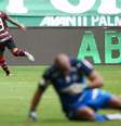 Gabigol comemora gol contra o Palmeiras, em 2019  Foto: Alexandre Schneider/Getty Images