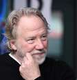 Timothy Busfield, de 68 anos, está desaparecido após ser alvo de um mandado de prisão por crimes sexuais contra dois meninos gêmeos de 11 anos  Foto: Gary Gershoff/Getty Images