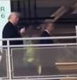 Trump fez gesto obsceno a um funcionário da Ford  Foto: ANSA / Ansa - Brasil