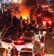 Pessoas se reúnem durante um protesto em 8 de janeiro de 2026 em Teerã, Irã.   Foto: Anônimo/Getty Images