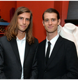 Sean Souza e Anthony Souza  Foto: David M. Benett/Getty Images para Assouline