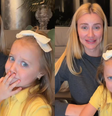 Ana Paula Siebert grava vídeo de Vicky Justus provando grilo e reação da pequena surpreende  Foto: Reprodução/Instagram/anapaulasiebert