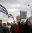 Cubanos marcham diante da Embaixada dos EUA em Havana  Foto: ANSA / Ansa - Brasil
