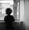 Janeiro Branco também é sobre infância: entenda como o sofrimento emocional infantil pode se manifestar no corpo  Foto: Reprodução: Natalia Olivera/Pexels / Bons Fluidos