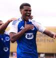 O jogo foi bastante disputado, mas o Cruzeiro foi superior ao São Paulo e mereceu ser campeão.  Foto: Miguel Schincariol / São Paulo / Jogada10