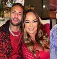 Neymar se irrita e rebate ataques contra a mãe, Nadine, e Amanda Kimberlly  Foto: Reprodução/Redes Sociais / Contigo