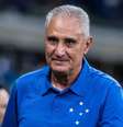 Foto: Gustavo Aleixo/Cruzeiro - Legenda: Tite, técnico do Cruzeiro, lamenta derrota de virada para o Atlético-MG / Jogada10