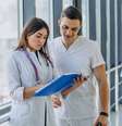 Universidades que tiraram nota 5 dizem que resultado expõe desigualdades no ensino médico e pode influenciar a confiança em novos profissionais  Foto: Imagem ilustrativa/Freepik
