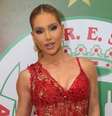 Às vésperas do desfile pela Grande Rio, Virgínia passa perrengue com item indispensável na fantasia e reclama: 'É cansaço'.  Foto: AGNews / Purepeople