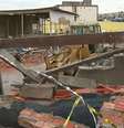 Muro desabou e resultou na morte de uma criança em Itapevi  Foto: Reprodução Brasil Urgente/TV Bandeirantes / Estadão