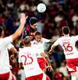  Foto: Gilvan de Souza/Flamengo - Legenda: Flamengo tenta vencer o Internacional na marra / Jogada10