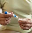 Anvisa emite alerta para risco de pancreatite aguda associada ao uso indevido de canetas emagrecedoras  Foto: Freepik