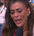 Juliana Paes chora com campeonato da Viradouro  Foto: Reprodução/TV Globo