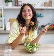 Após a folia, saiba como recuperar o equilíbrio do corpo e apostar nos alimentos certos para restabelecer a saúde e o bem-estar  Foto: Josep Suria | Shutterstock / Portal EdiCase