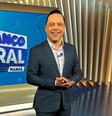 SBT contrata ex  Foto: apresentador da Record para novo telejornal / Contigo